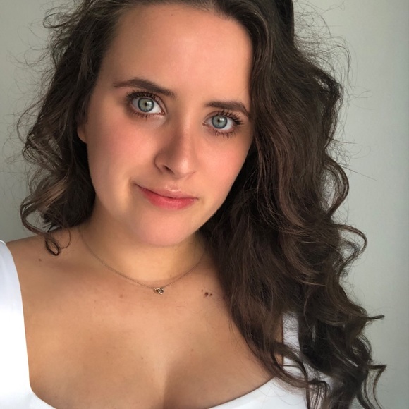 Meet your Posher, Pénélope - Picture 2 of 4